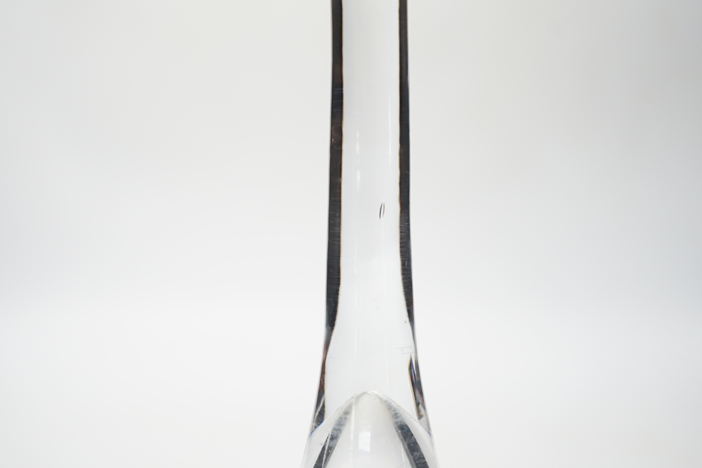 A 1760-1820 Georgian trumpet wine glass, 16.5 cm high